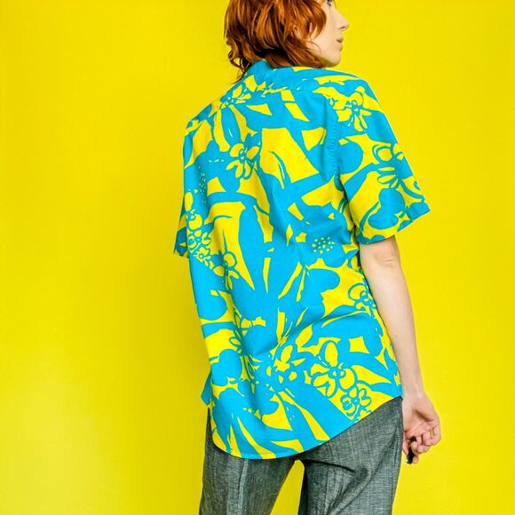 Abound Blue and Yellow Floral Hawaiian Shirt - Picture 3 of 9